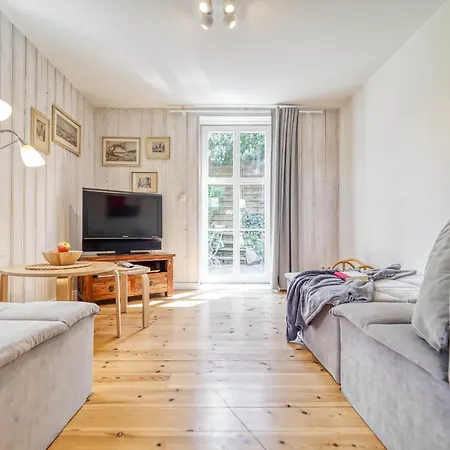 Semesterbostad Altes Schifferhaus Paries *