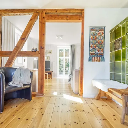 Altes Schifferhaus Paries Prerow